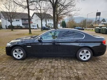 BMW Série 5 523i 3.0 204
