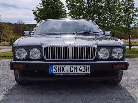 Daimler XJ V8 4.0