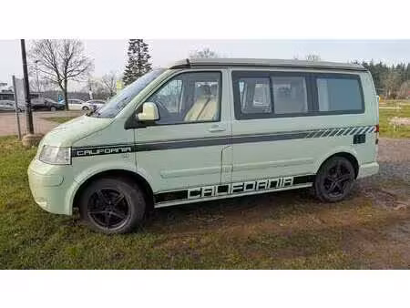 Volkswagen Transporter T5 California 2.5 TDI 131 Confortline