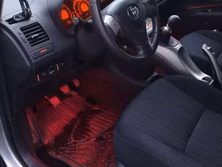Toyota Auris 2.0 126 Sol