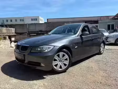 BMW Série 3 320i 2.0 170 Confort