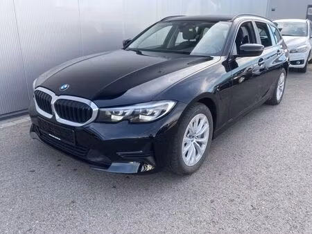 BMW Série 3 330e 2.0 184