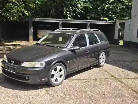 Opel Vectra 2.2 147 Elegance