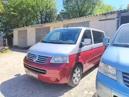 Volkswagen Multivan 2.5 TDI 130 Confortline