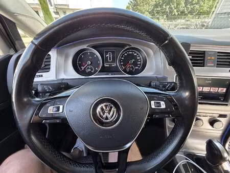 Volkswagen Golf 1.6 TDI 110 Lounge