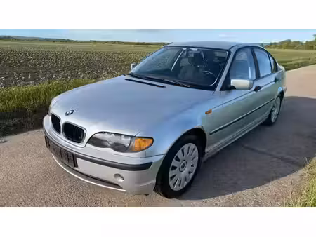 BMW Série 3 318i 2.0 105