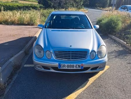 Mercedes-Benz Classe E E 240 V6 2.6 177