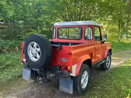 Land Rover Defender 2.5 122 4x4
