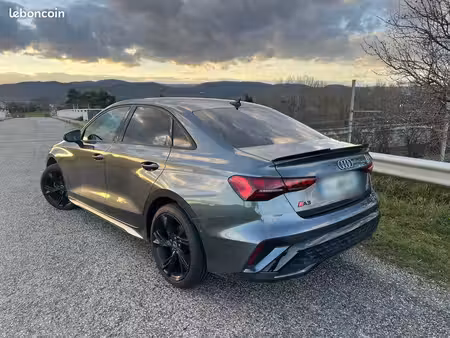Audi A3 35 TFSI 1.5 TFSI 150 S line