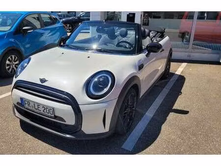Mini Cabrio Cooper 1.5 136