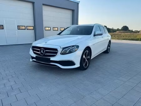 Mercedes-Benz Classe E E 300