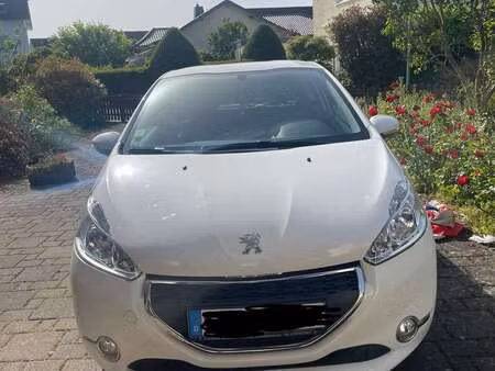Peugeot 208 1.2 82 Active