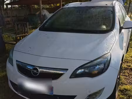 Opel Astra 
