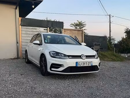 Volkswagen Golf TSI 150 R-Line
