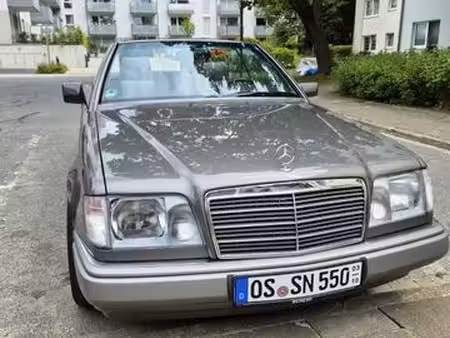 Mercedes-Benz Classe E E 220