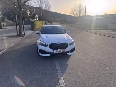 BMW Série 1 118i 1.5 136
