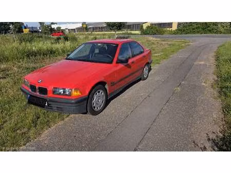BMW Série 3 318i 1.8