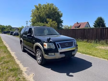 Ford Explorer V8 4.6