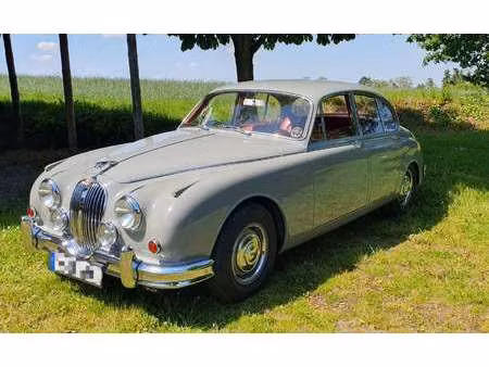 Jaguar Mark 2 