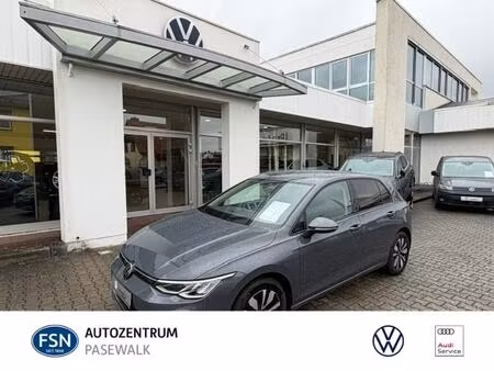 Volkswagen Golf 1.5 TSI Move up!