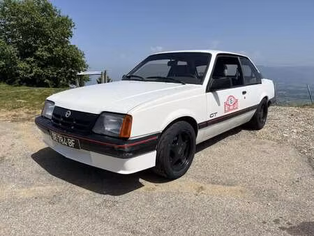 Opel Ascona 1.6
