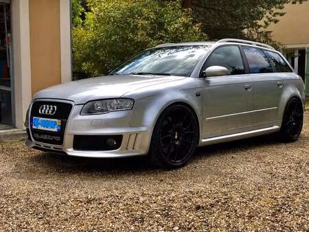 Audi A4 RS4 V8 4.2 FSI 420 quattro