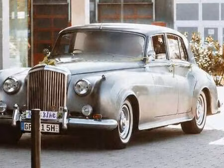 Bentley S2 