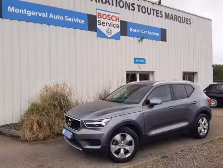 Volvo XC40 D4 2.0 190 Momentum 4x4