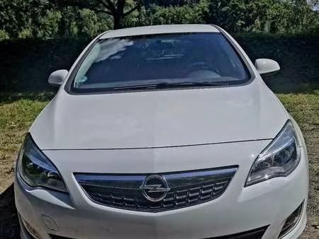 Opel Astra 1.4 Selection