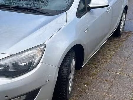 Opel Astra 1.7 CDTI 110