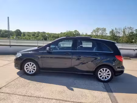 Mercedes-Benz Classe B B 200