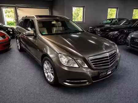 Mercedes-Benz Classe E E 350 V6 3.0 CDI 265 4Matic