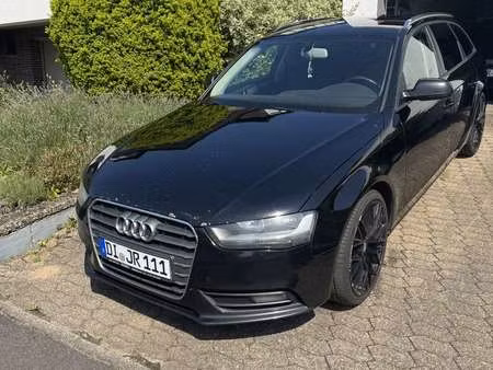 Audi A4 2.0 TDI 177 Attraction