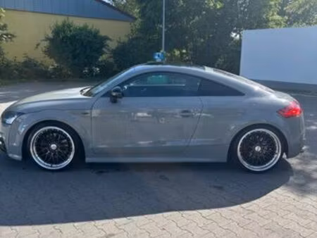 Audi TT 2.0 TFSI 200