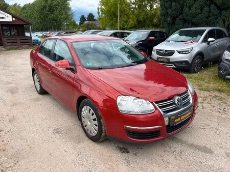 Volkswagen Jetta 1.6 102 Trendline