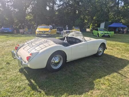 MG MGA 1.5