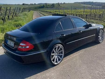 Mercedes-Benz Classe E E 200 Avantgarde