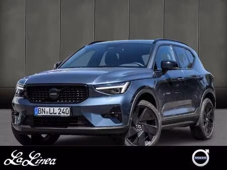 Volvo XC40 B4 2.0 197 Black Edition