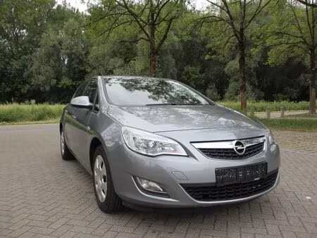 Opel Astra 1.6 Design Edition