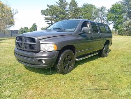 Dodge RAM 1500 V8 5.7