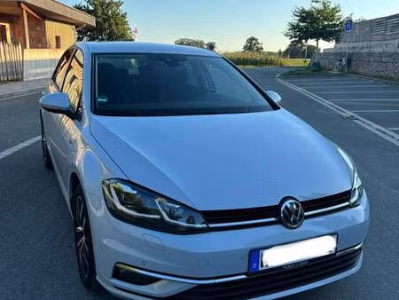 Volkswagen Golf 1.5 TSI 110