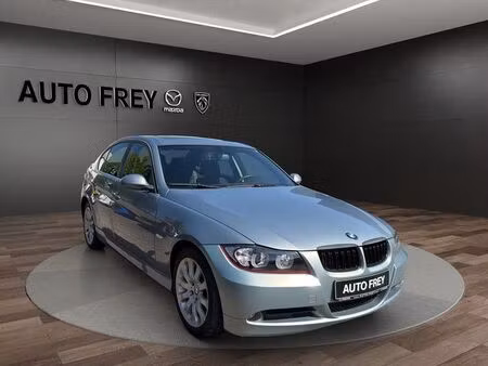 BMW Série 3 325i 2.5 218