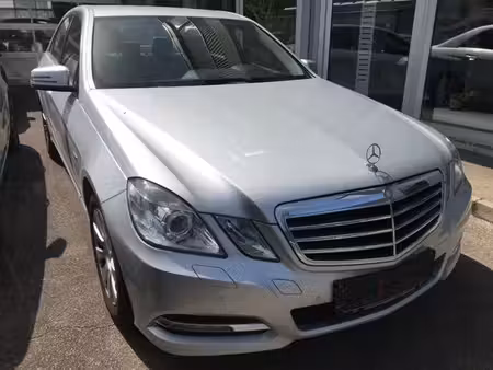 Mercedes-Benz Classe E E 200 2.0 184 Avantgarde