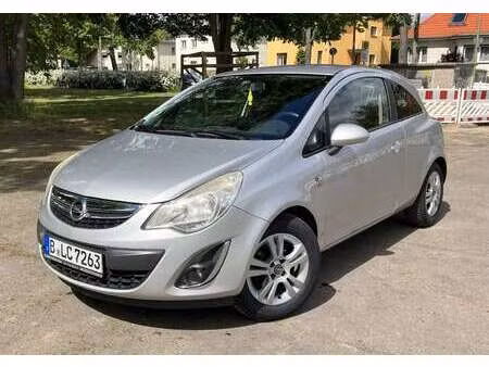 Opel Corsa 1.2 85
