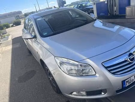 Opel Insignia 1.6