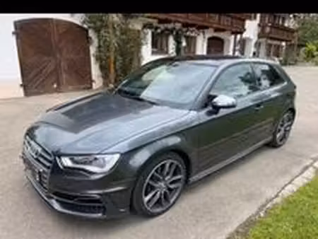 Audi A3 S3 2.0 TFSI 300 quattro