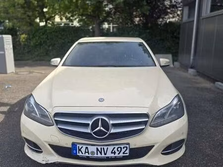 Mercedes-Benz Classe E E 220 2.1 CDI 150 Elegance