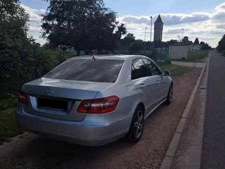 Mercedes-Benz Classe E E 200 2.1 CDI 136
