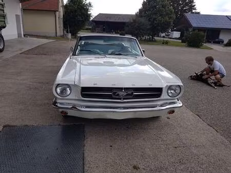 Ford Mustang 