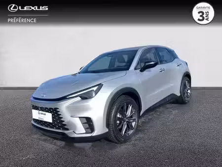 Lexus LBX 1.5 136